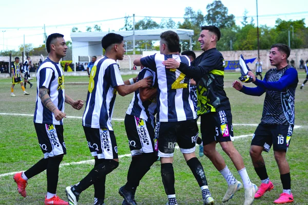 San Vicente se metió en semifinales con una agónica victoria