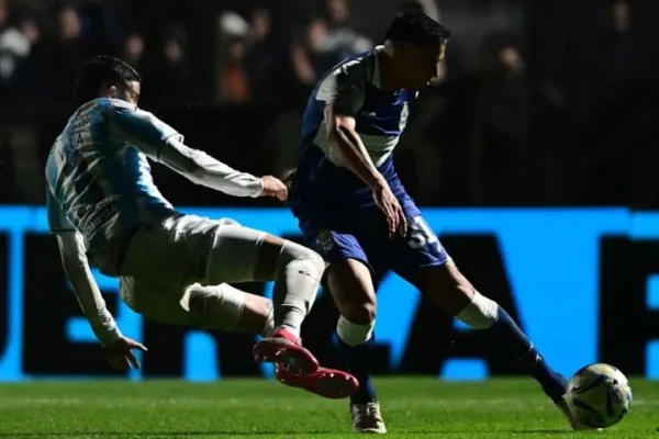 Gimnasia superó a Atlético Tucumán por la mínima en La Plata