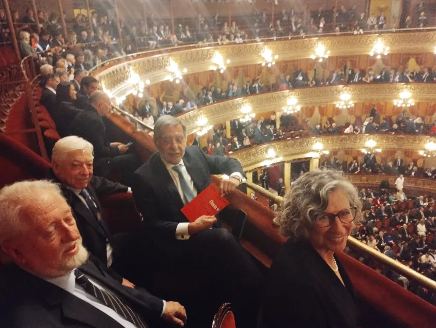 Juan Boglione, Director de Editorial Famatina (Nueva Rioja) junto a Miguel Gaita, Director de Diario La Palabra, Edgardo Gioa Director de LaterCer y Nela Taglioretti
