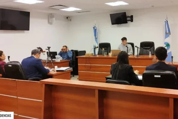 Un hombre fue imputado por asesinar a golpes a su bebé de 39 días en Neuquén