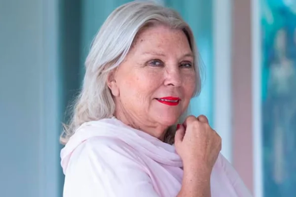 Carrió anunció que está en pareja con un hombre de 95 años: “Es muy famoso y nos encontramos en una esquina”