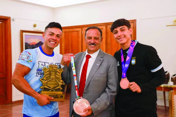 Quintela apoyó a los riojanos que participarán en competencias de elite