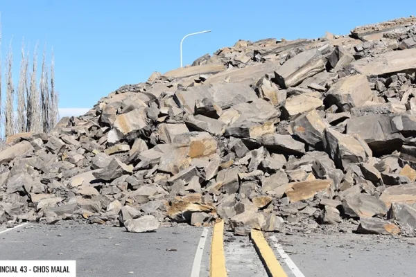 Derrumbe en el Cerro de la Virgen: imputan a miembros de una empresa constructora