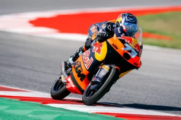 Moto 3: Valentín Perrone no pudo redondear una buena clasificación y largará 15° en el GP de Cataluña
