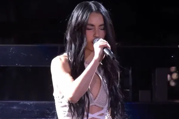 Lali Espósito volvió a sorprender a sus fans en Vélez: cantó 
