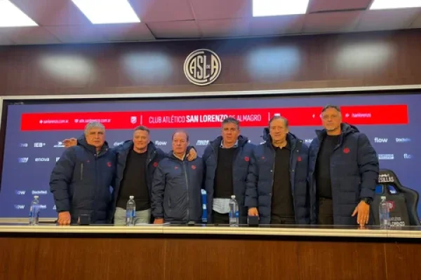 A pocos días del partido ante Racing, San Lorenzo presentó a su “Consejo de fútbol”