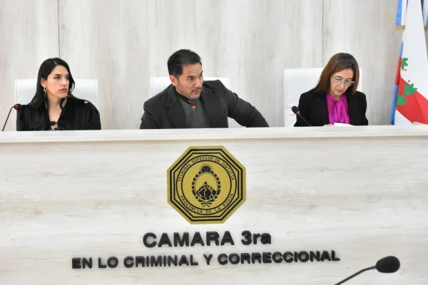 Sigue el juicio por el femicidio de Claudia Vega