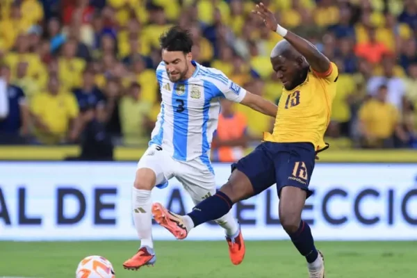 Argentina cae ante Ecaudor por un penal via var
