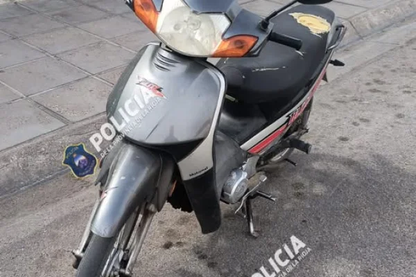 Recuperaron una motocicleta que tenia pedido de captura