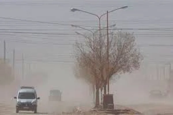 Alerta meteorológica hoy por viento fuerte para La Rioja y siete provincias más