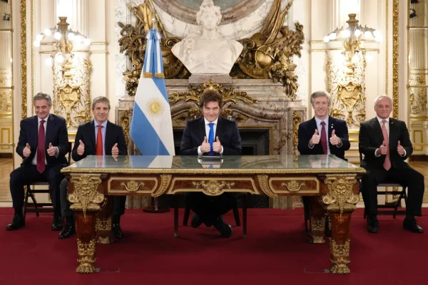 El Gobierno Nacional modificó el presupuesto vigente con más recursos para el pago de salarios y deuda