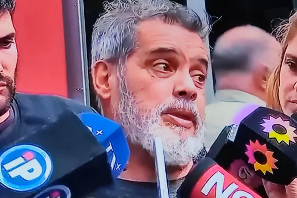 Pablo Grillo fue trasladado al Hospital Rocca y se evalúa su evolución neurológica