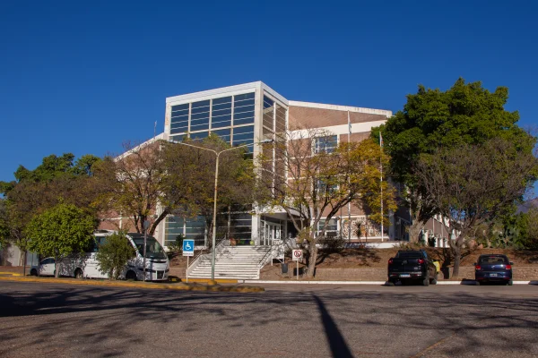 SIDIUNLaR adhiere al paro en rechazo al veto presidencial a la Ley de Financiamiento Universitario