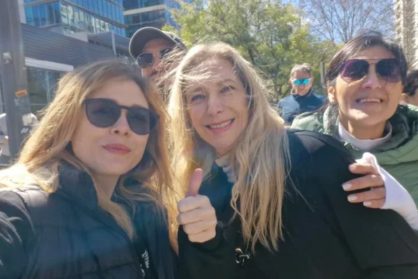 Karina Milei fue al Congreso con Caputo para frenar una fuga de diputados y ratificar a Martín Menem