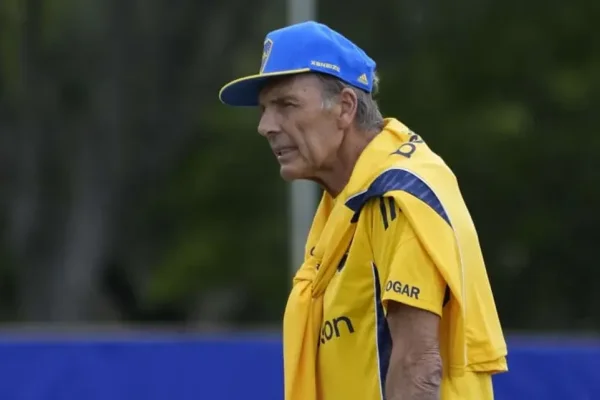 Miguel Ángel Russo volvió a dirigir el entrenamiento de Boca