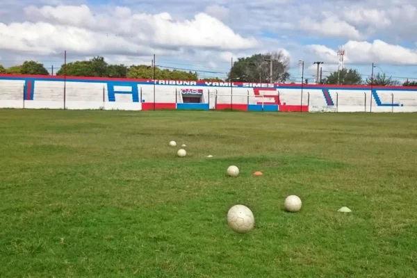 Córdoba: un adolescente de 13 años falleció mientras practicaba fútbol