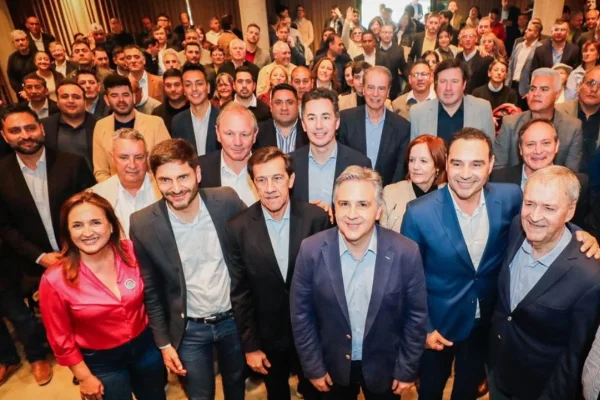 Gobernadores de Provincias Unidas se unen en Río Cuarto contra el veto de Milei a los ATN y exigen diálogo