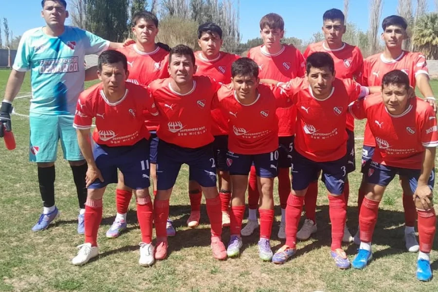 Independiente suma y sube.