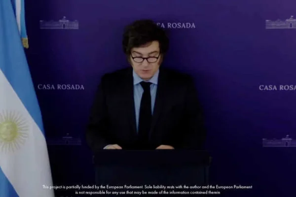 Milei participó por video de un acto de VOX y calificó a Charlie Kirk como “mártir de la libertad