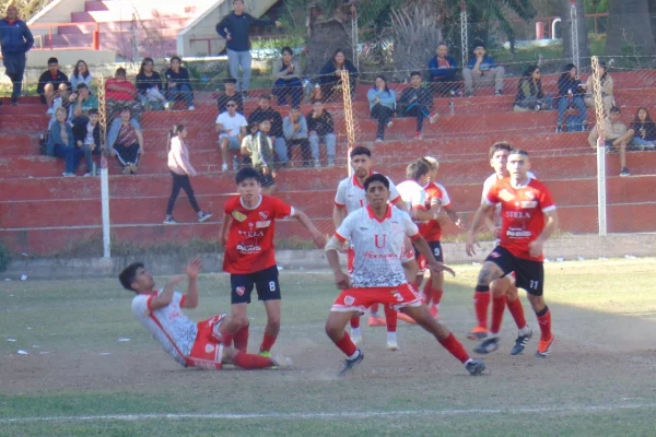 Unión dio la sorpresa ante el Rojo
