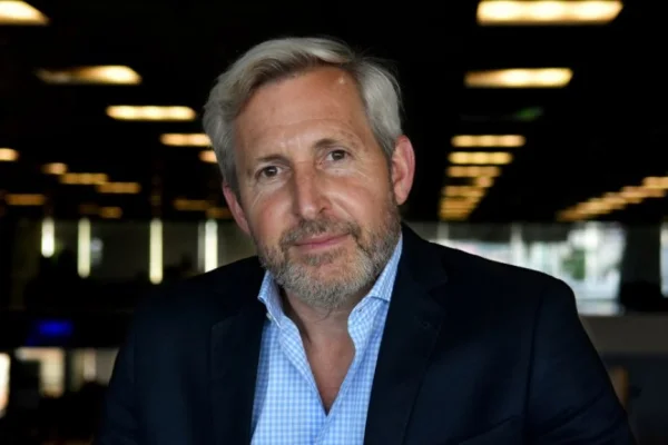 Rogelio Frigerio respaldó el Presupuesto de Milei y destacó los aumentos para jubilados y universidades