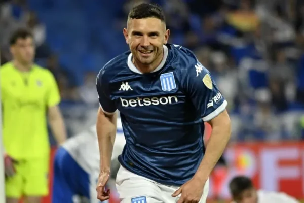 Racing  venció 1 a 0 a Velez en los cuartos de final de la Copa Libertadores