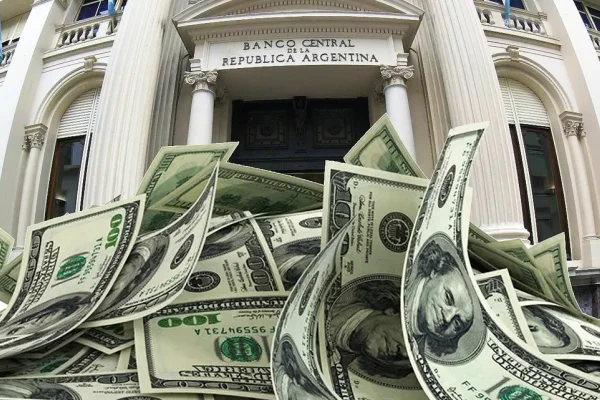 El Banco Central vendió US$53 millones y frenó la escalada del dólar