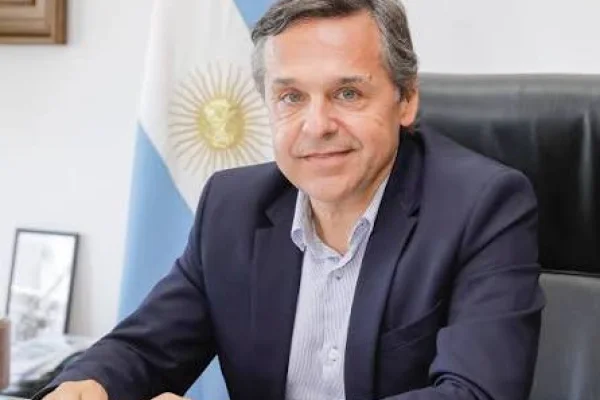 Giuliano alertó que el gobierno está en un laberinto: “Lo peor es que no quiere rectificar el rumbo”