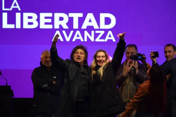 Javier Milei defendió a su hermana Karina, ratificó el rumbo y aseguró: “Estamos frente a la elección más importante de nuestra vida”