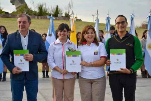 La Provincia reconoció el rol de las escuelas de gestión privada