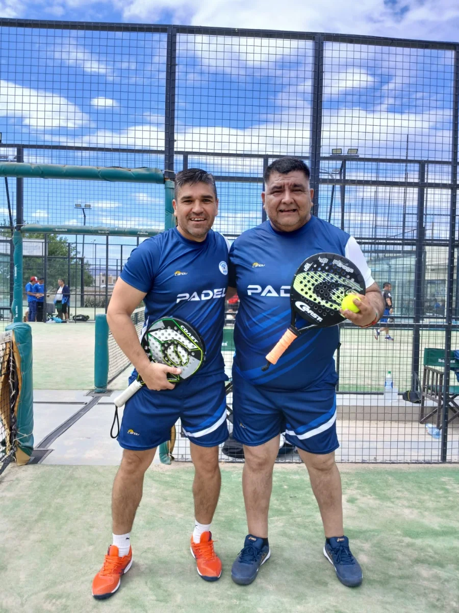 <b>Padel +40 </b>la dupla de Hugo Saavedra y Ceferico Costa ganaron 6-1 / 6-0