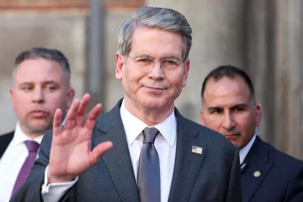 El secretario del Tesoro dijo que la asistencia de EEUU para la Argentina será “grande y contundente”
