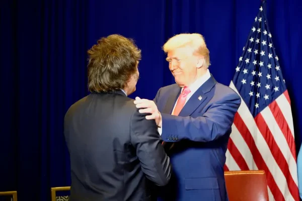 Fuerte apoyo de Donald Trump a Javier Milei: “Tiene mi completo respaldo para su reelección”