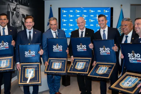 Mundial 2030: la FIFA analizará ampliar el cupo a 64 equipos y todo un grupo podría jugarse en la Argentina