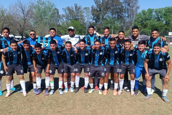 La Rioja aseguró un lugar en el podio tras una definición por penales en fútbol libre