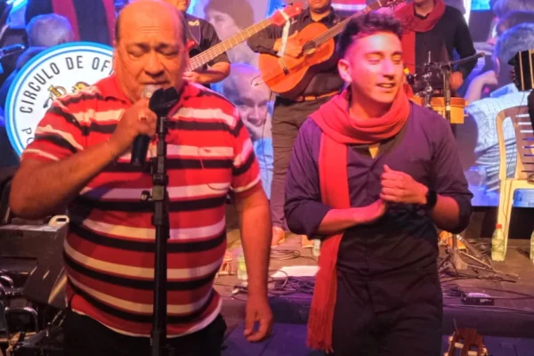 Francisco Banegas brilló en la cena de cierre y se llevó la ovación de la noche