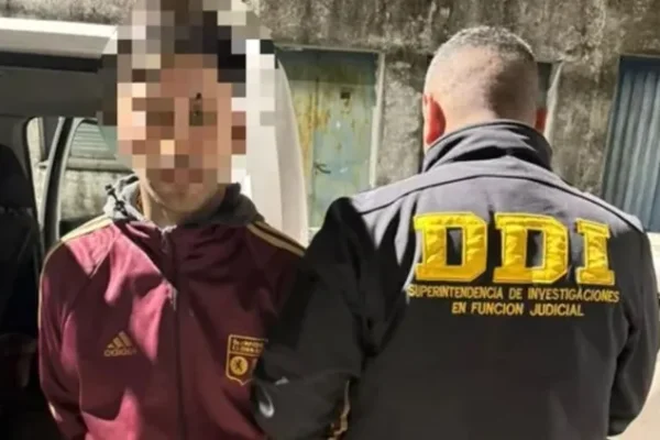 Florencio Varela: detienen a otro sospechoso por el triple crimen y sigue la búsqueda de 