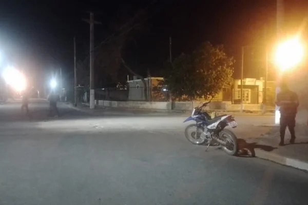 Una mujer herida tras un siniestro vial en el barrio 4 de junio