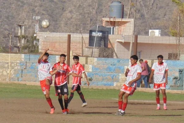 Los Andes empató, se adjudicó la Zona B y es finalista