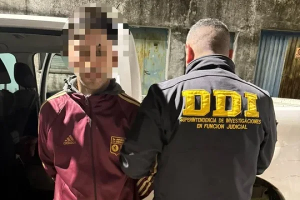 Triple crimen: se negó a declarar el detenido que habría cavado los pozos