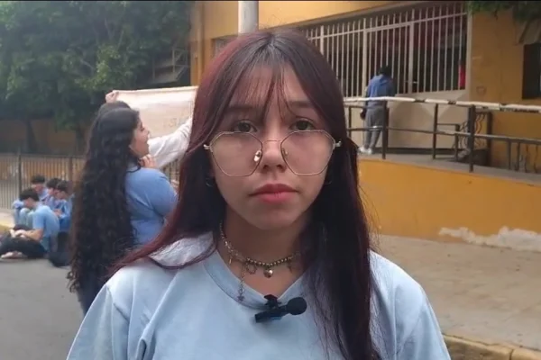 Protesta en Colegio 1: la hermana de la víctima denunció inacción de las autoridades
