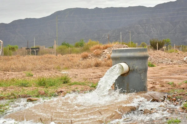 SIPOS rechazó la propuesta de Aguas Riojanas y también advirtió posible desabastecimiento