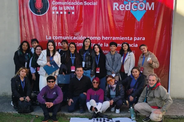 UNDeC participa en Congreso de Comunicación