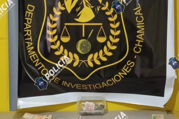  Un hombre devolvió más de 350 mil pesos que estaban denunciados como robados
