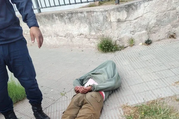 Vecino evitó un robo disparando tiros al aire