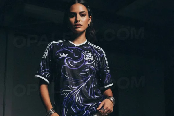 Se filtró la camiseta suplente que Argentina usaría en el Mundial 2026: el detalle “cábala” que respetaría