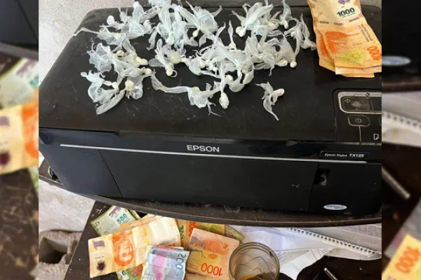 Secuestran sustancias prohibidas y armas de fuego tras un allanamiento en barrio Cochangasta Sur