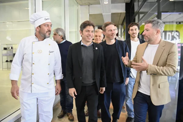 Kicillof recorrió fábricas en el Parque Industrial de Mar del Plata
