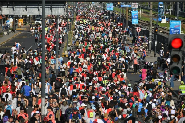 Una multitud participa de la peregrinación a Luján 2025: el recorrido, los horarios y todo lo que necesitás saber