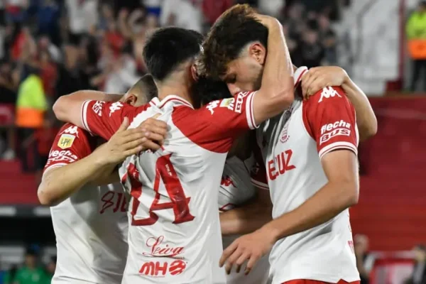 Huracán volvió al triunfo al derrotar a Banfield en el Torneo Clausura